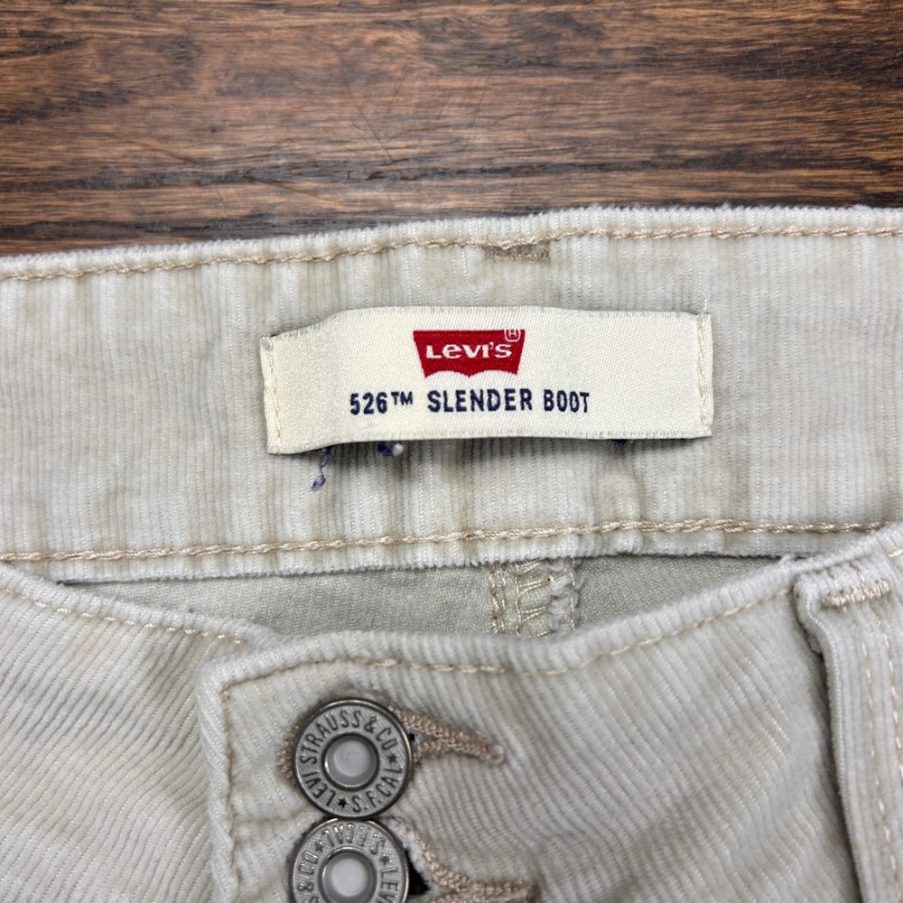 Levis 526 Slender Boot Corduroy Pants Beige Cream Size 10M Mid Rise Bootcut Y2K - Picture 2 of 10